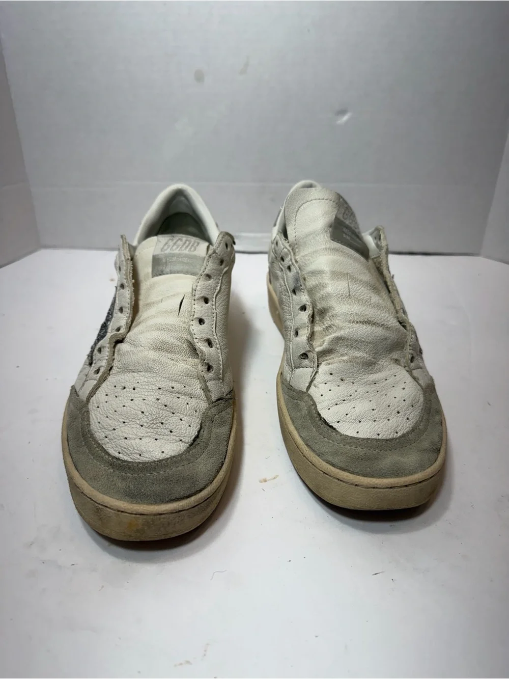 Golden Goose White Sneakers with Silver Glitter size 39(8.5US) no laces - Picture 2 of 10